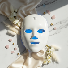 Cargar imagen en el visor de la galería, Máscara LED con luz azul - Aesthetic
