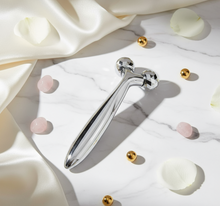 Cargar imagen en el visor de la galería, Masajeador Facial 3D - Tumbado
